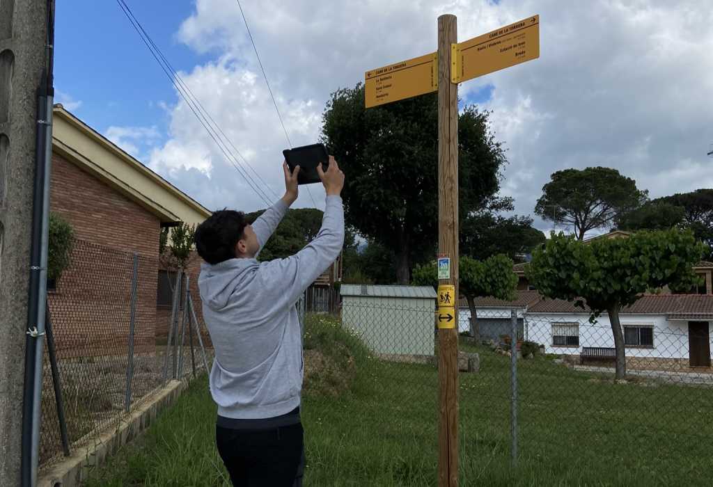 Foto: Tourdera. Imatge durant la revisió de la ruta